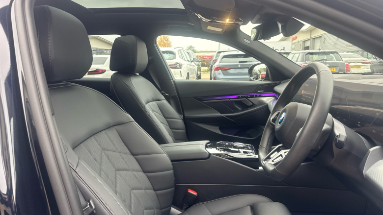 BMW i5 250kW eDrive40 M Sport 84kWh 5dr Auto Electric Estate